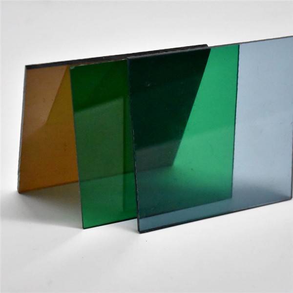 POLIKARBONAT ŞƏFFAF TƏBƏQƏ 2.1 * 6 M  UV QORUNMASI ŞƏFFAF KOMPAKT QATI